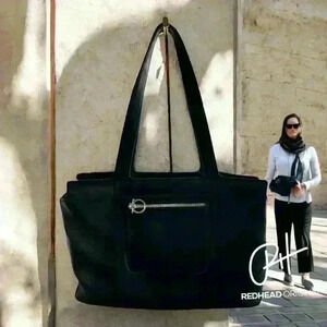 SALVATORE FERRAGAMO Logo Gancini Shoulder Bag Leather 
Black Silver Italy